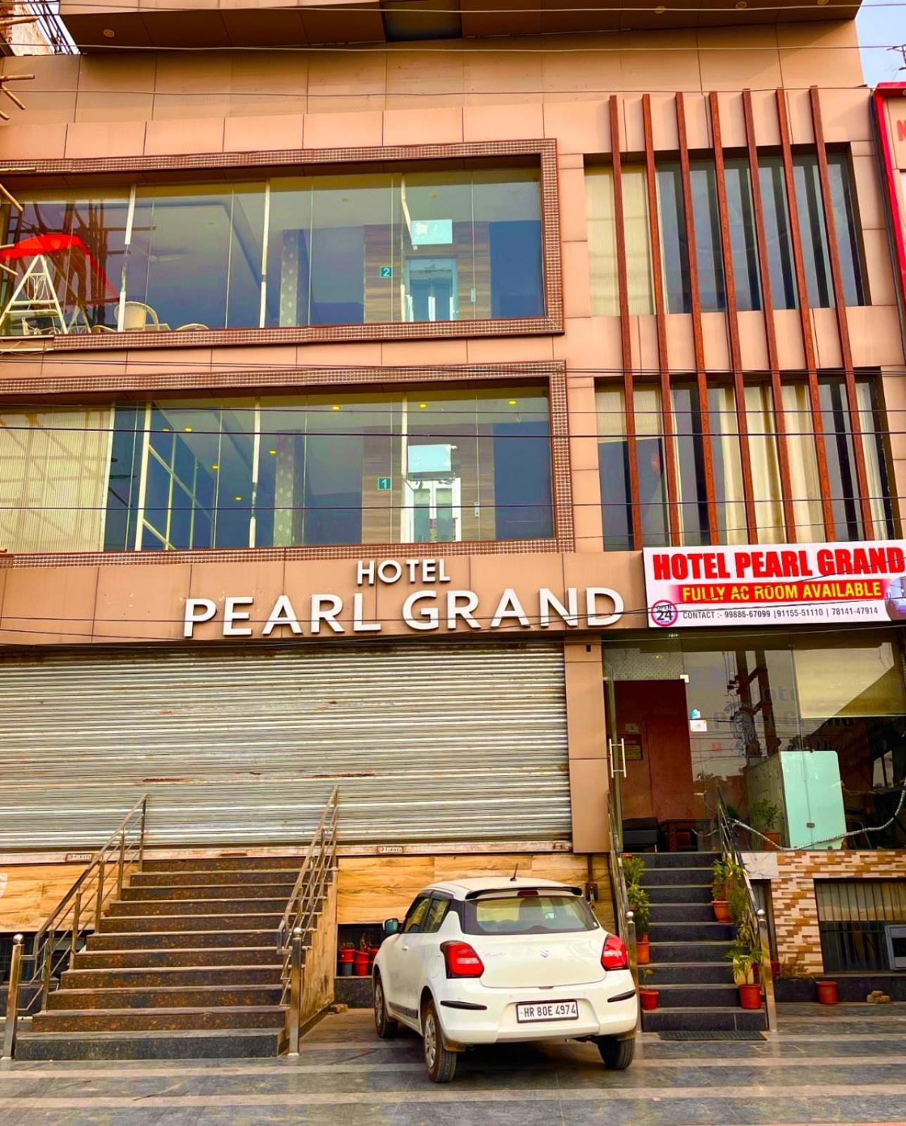 Hotel Pearl Grand-Family Hotel-Feel Like Home Zirakpur Εξωτερικό φωτογραφία